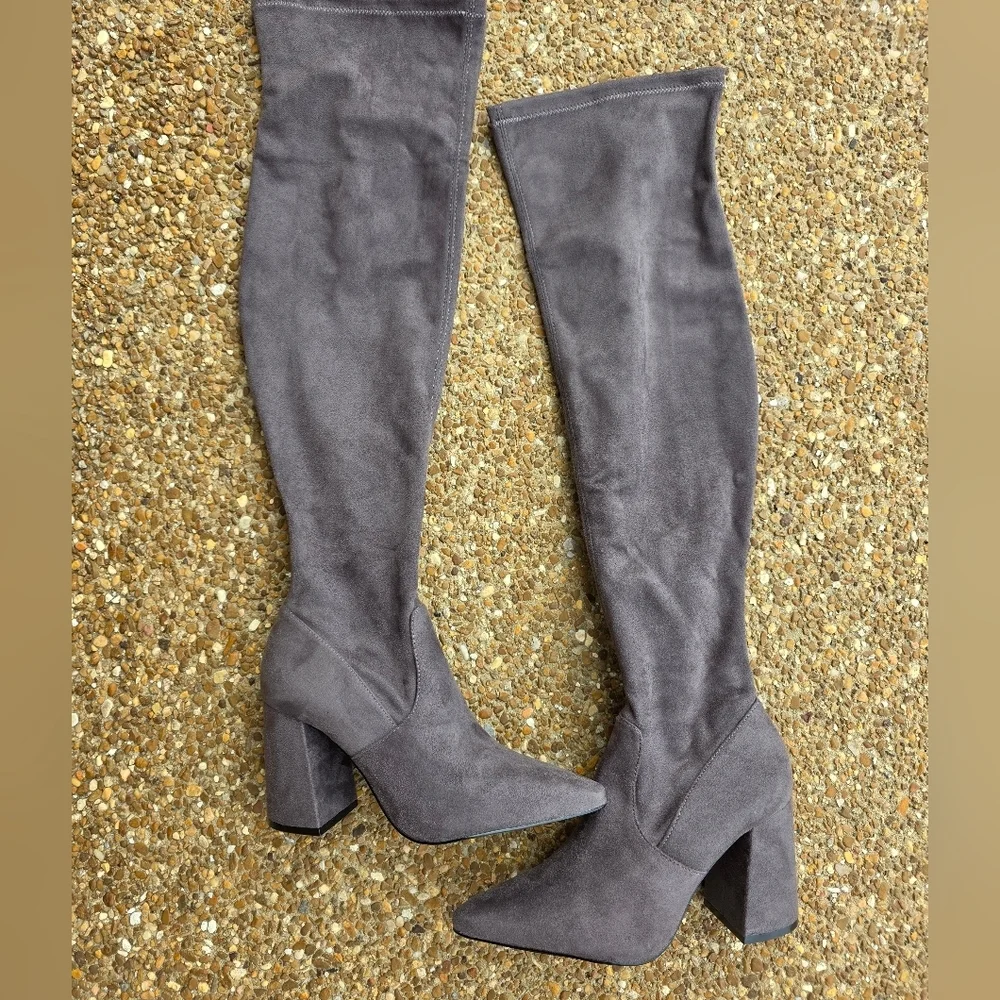 Steve Madden Jacoby Over the Knee Vegan Suede Boots Gray Size 7.5 Pointed Toe